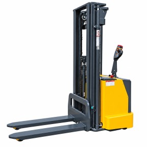 Apilador eléctrico 4500 mm 1600 kg