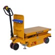 Vista frontal en 3/4 de la Mesa elevadora eléctrica móvil doble tijera 500 kg - plataforma baja
