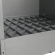 Zoom sobre la plataforma con rejilla del depósito para sustancias peligrosas 4 bidones Zoom sobre la plataforma con rejilla del depósito para sustancias peligrosas 4 bidones